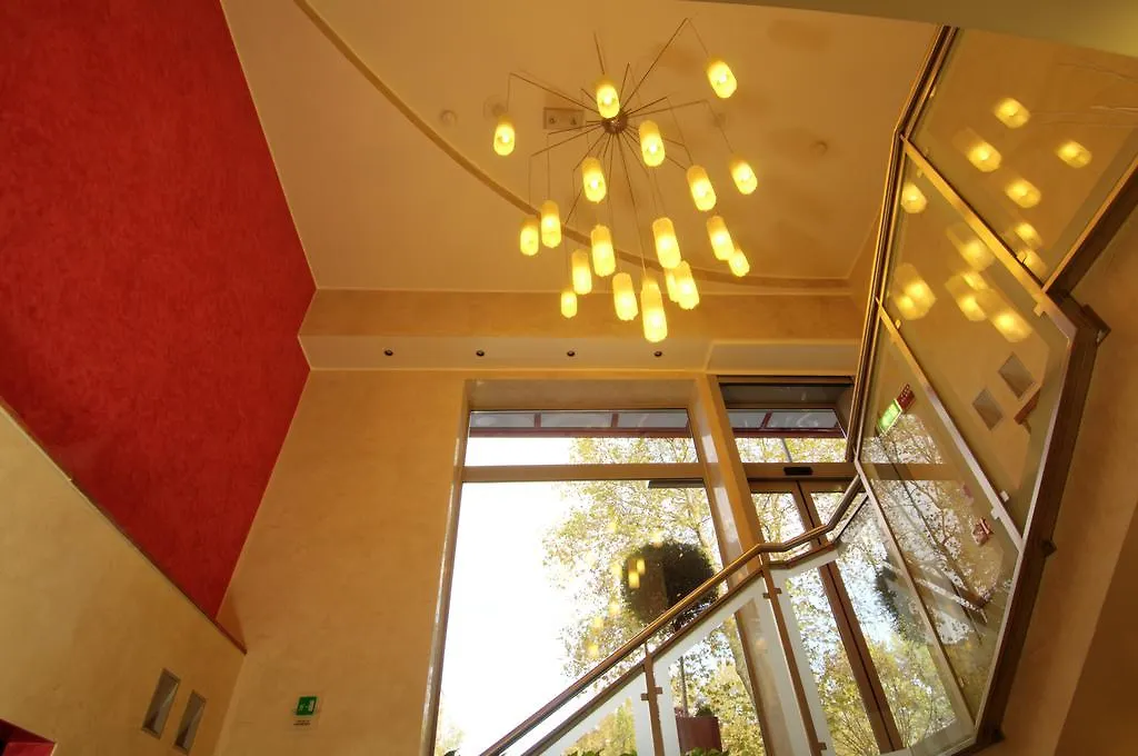 Hotel Susa Milano 3*,