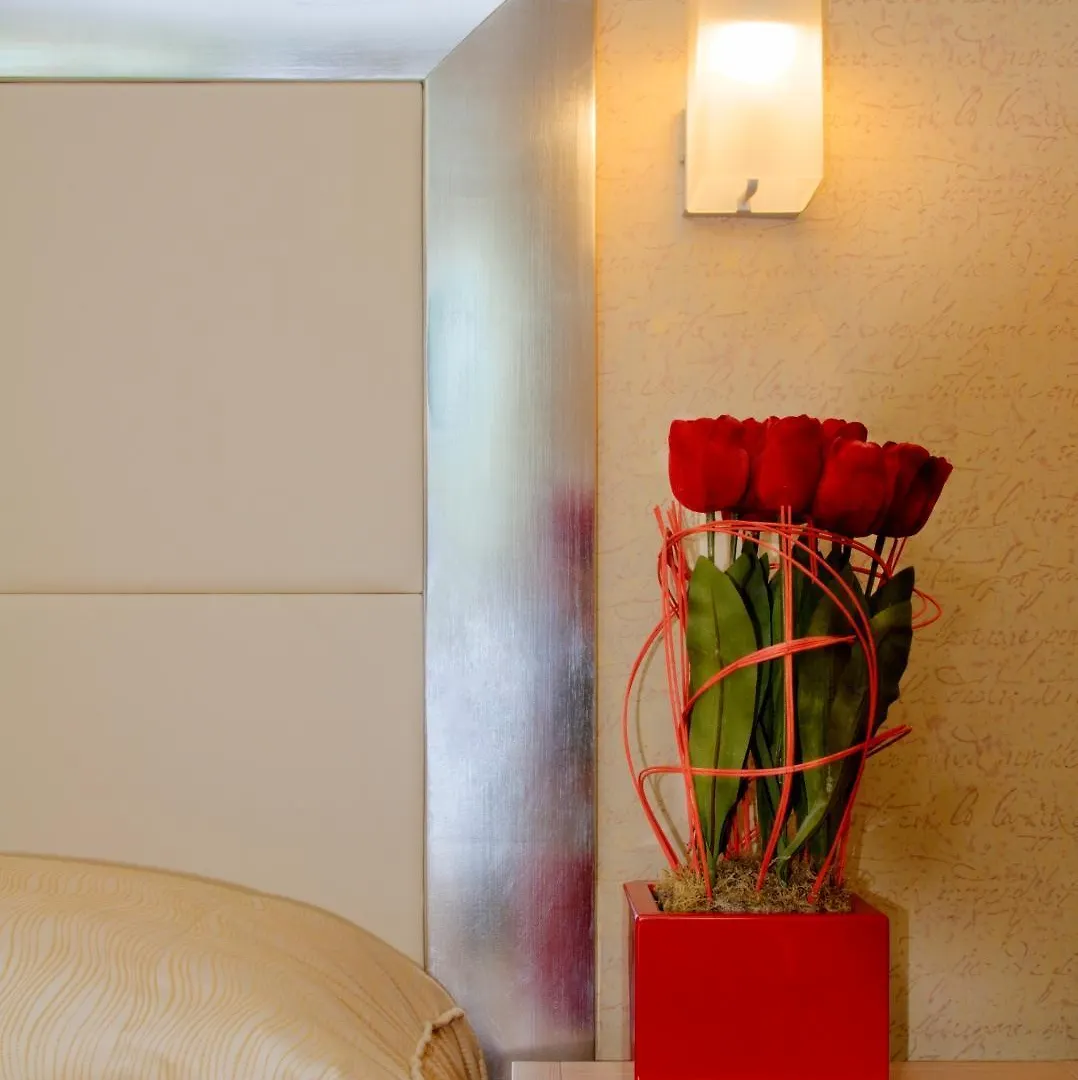 Hotel Susa Milan 3*,  Italy